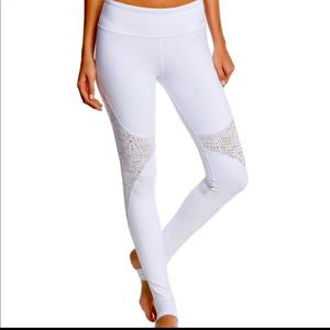 ALO| White | Size XS|  Laser Cut CAPRI Activewear Bottoms